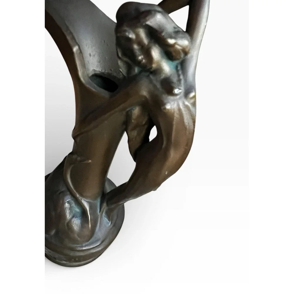 N/A striking art